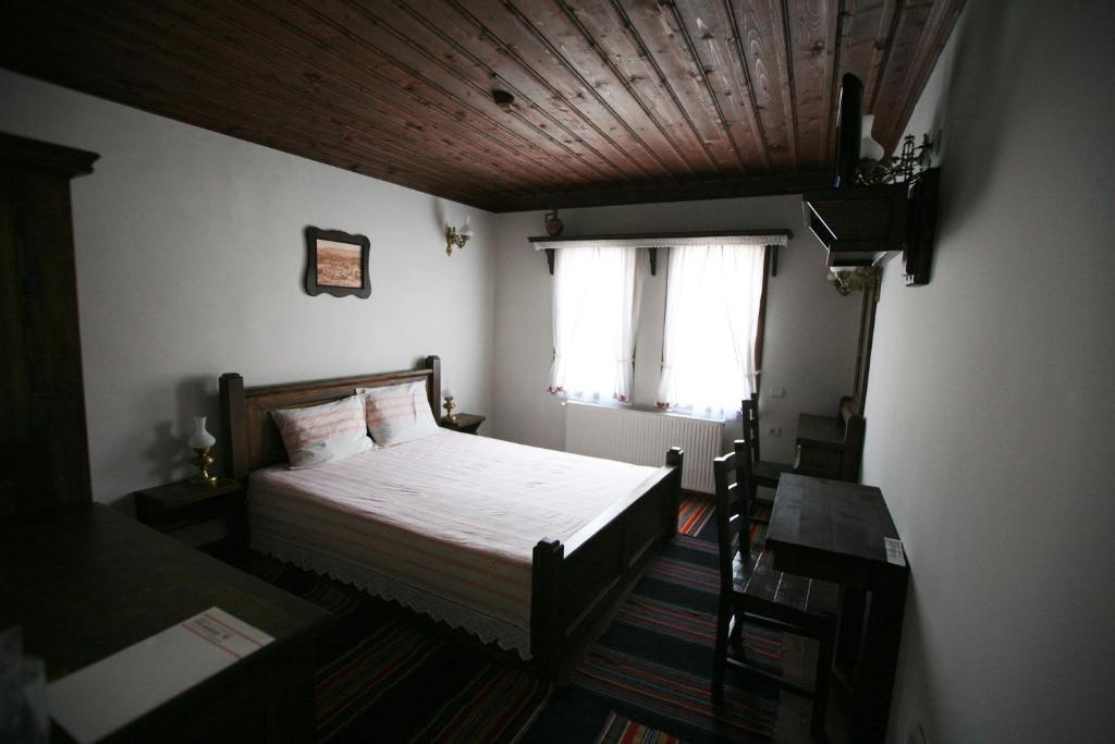 Djudjeva Kyshta Hotel Panagyurishte Quarto foto