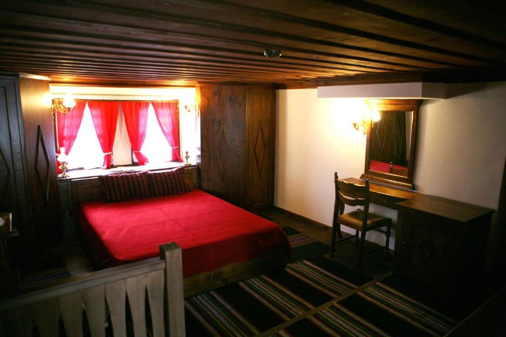 Djudjeva Kyshta Hotel Panagyurishte Quarto foto